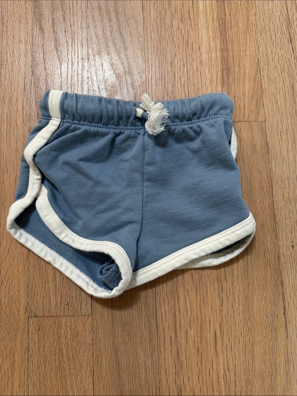 Little Co. Blue Dolphin Shorts ORGANIC COTTON